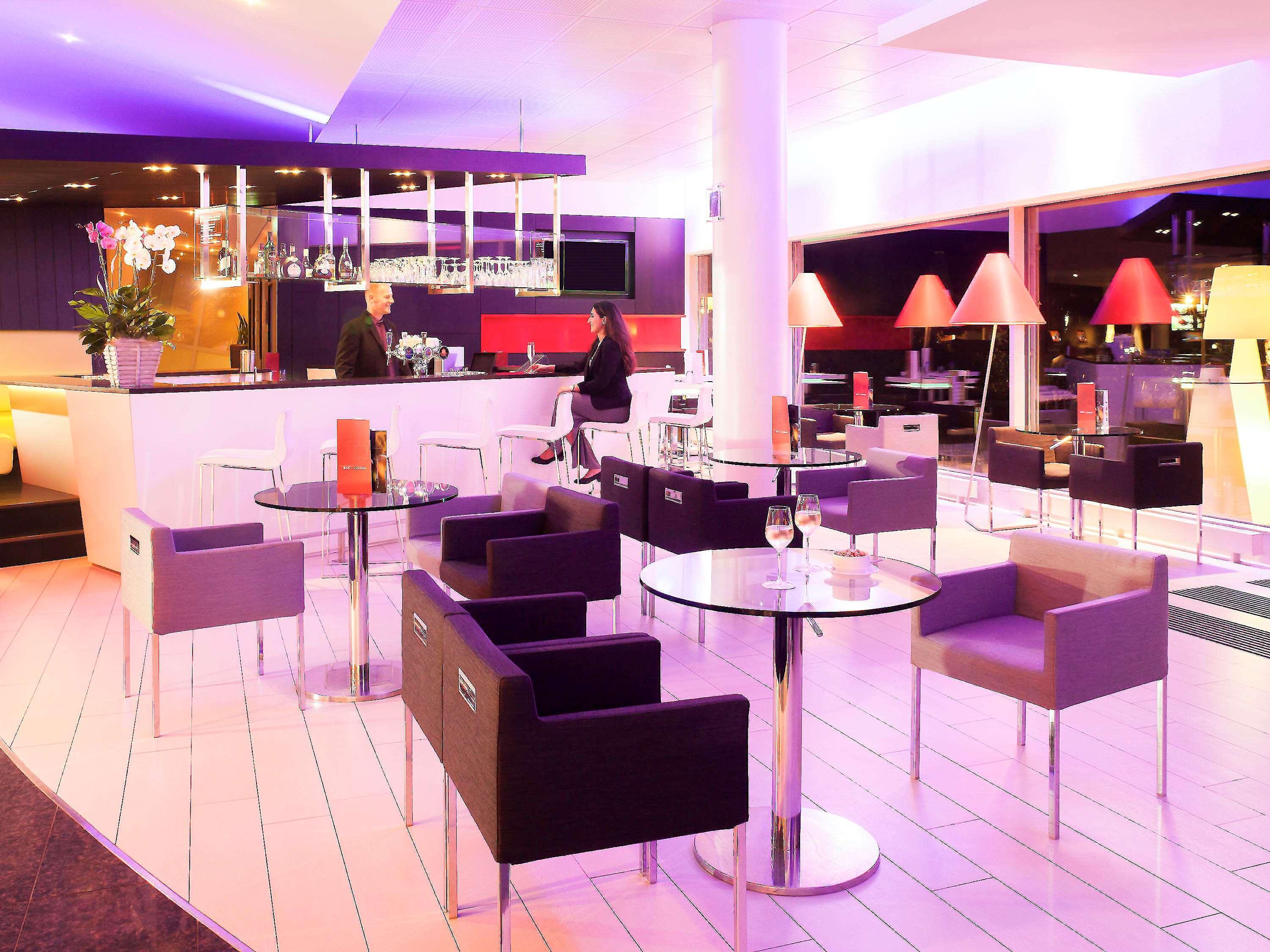 Novotel Zurich City West Exterior photo