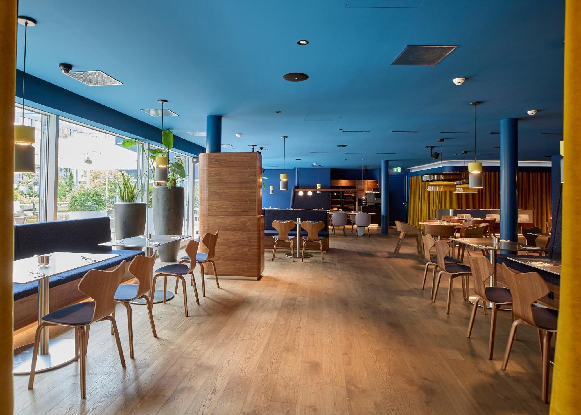 Novotel Zurich City West Exterior photo