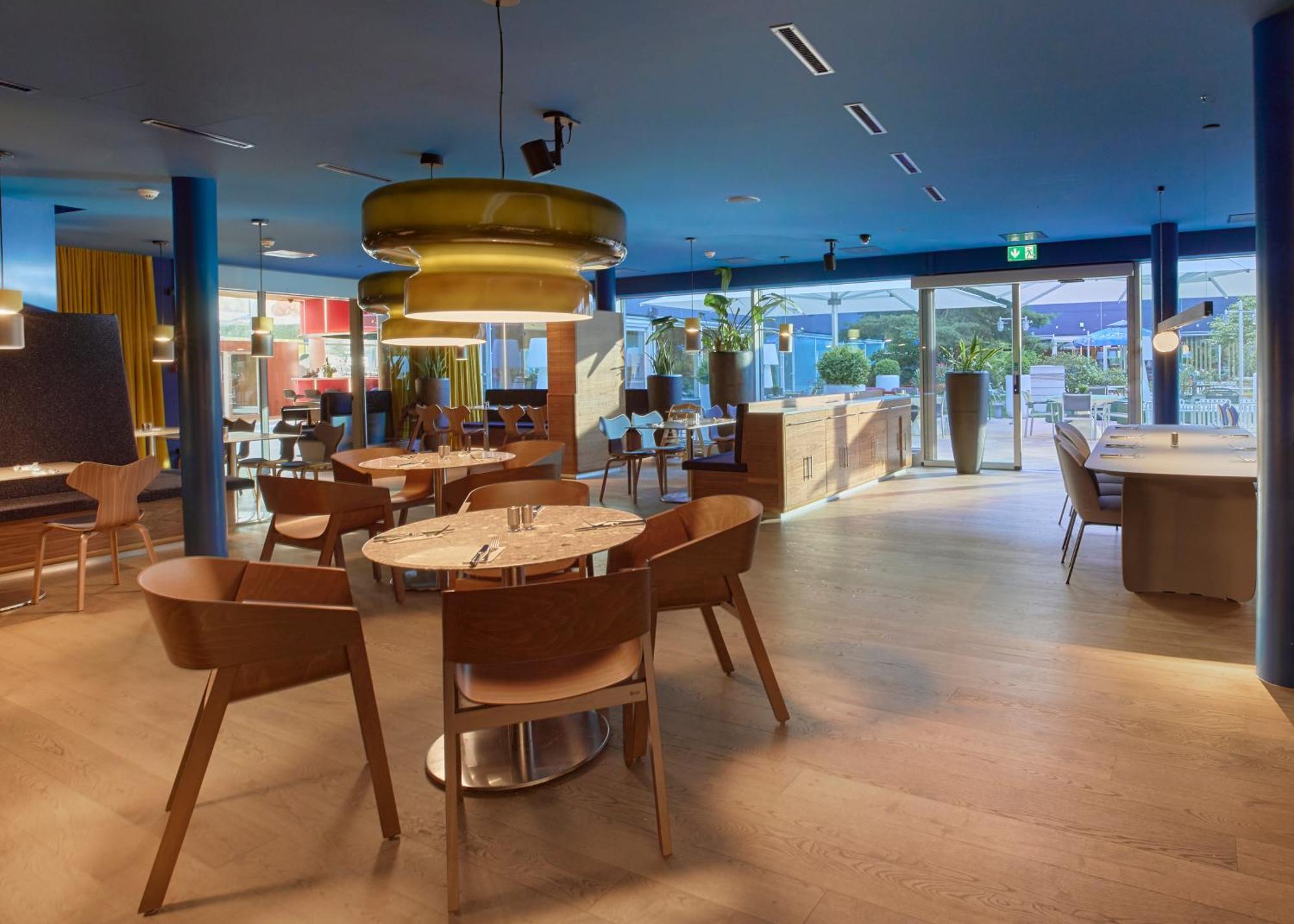 Novotel Zurich City West Exterior photo